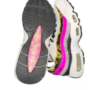 Nike Shoes Womens Size 7.5 Air Max Sneaker CZ8102-00 Preowned